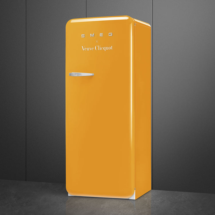 Frigider 50' Style Smeg & Veuve Cliquot FAB28RDYVC5