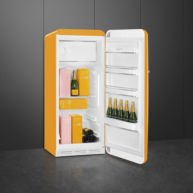 Frigider 50' Style Smeg & Veuve Cliquot FAB28RDYVC5